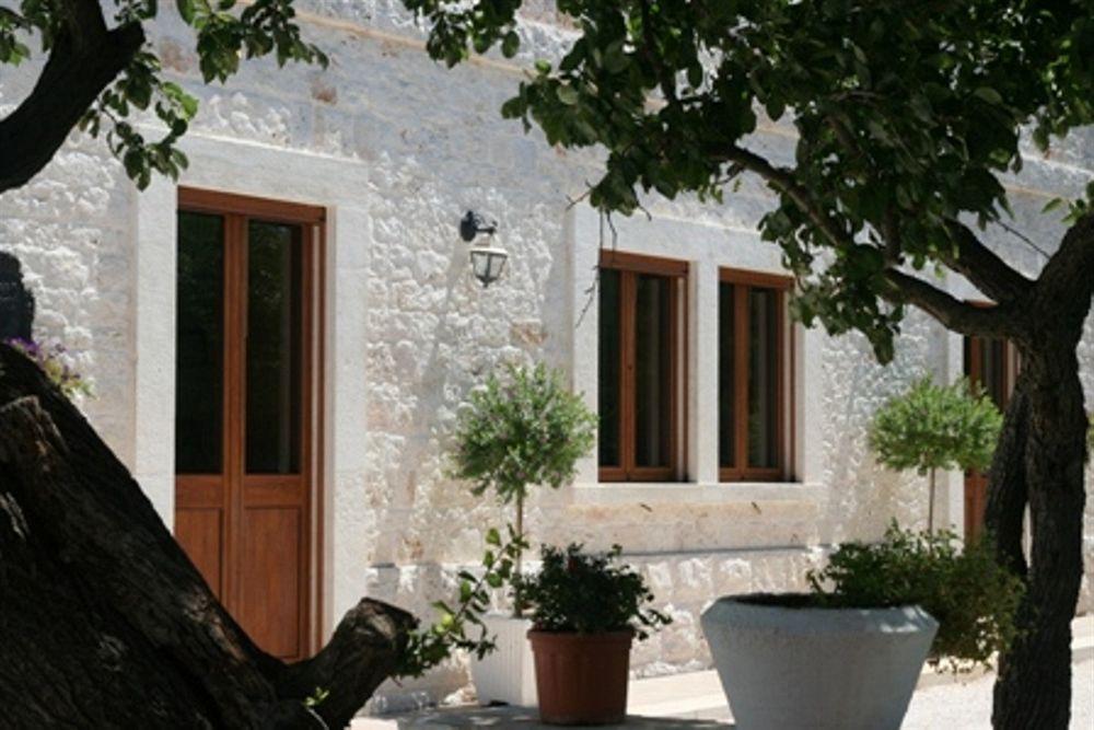 Masseria Cesarina B&B 卡斯特拉纳格罗泰 外观 照片