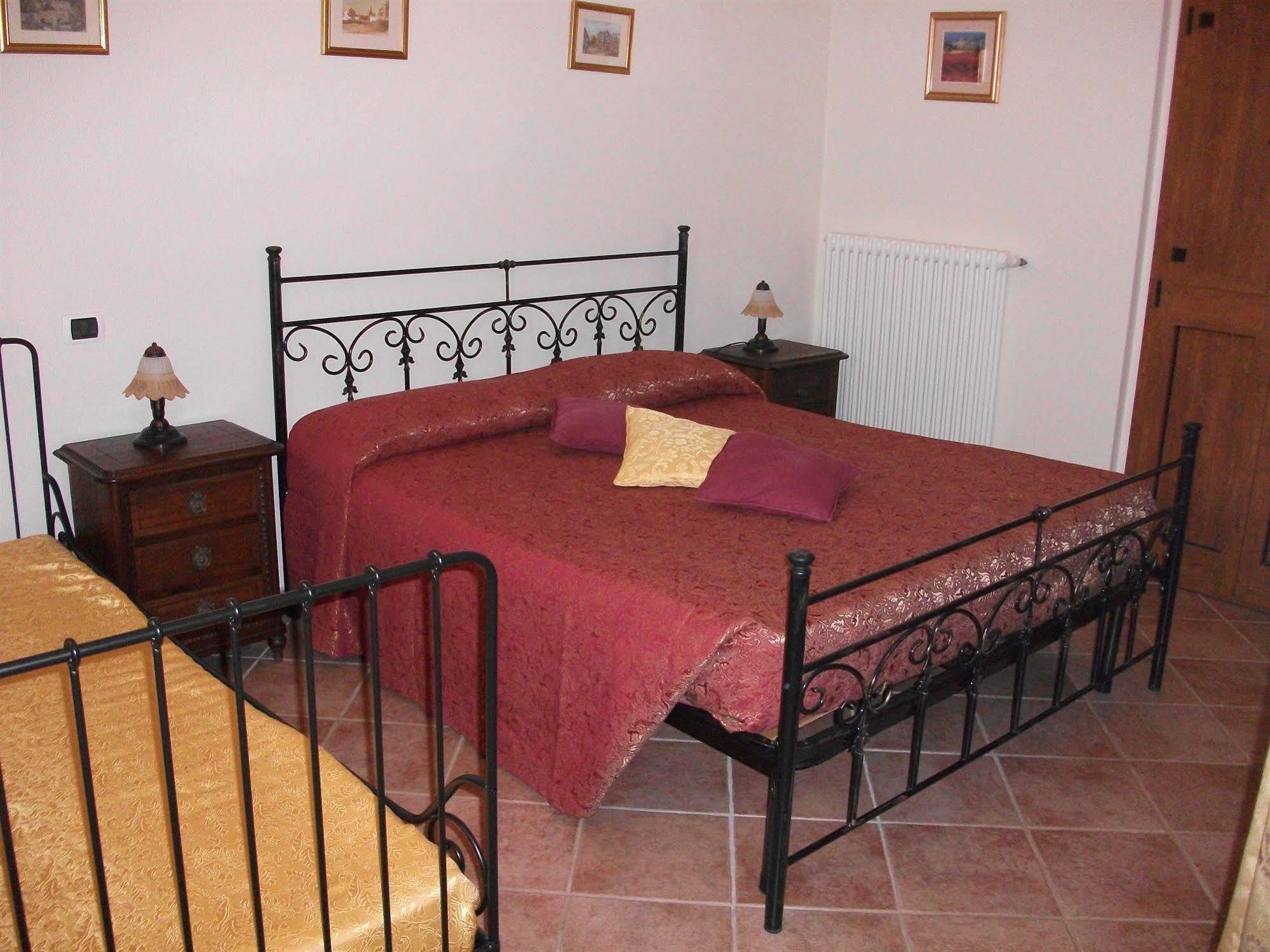Masseria Cesarina B&B 卡斯特拉纳格罗泰 外观 照片